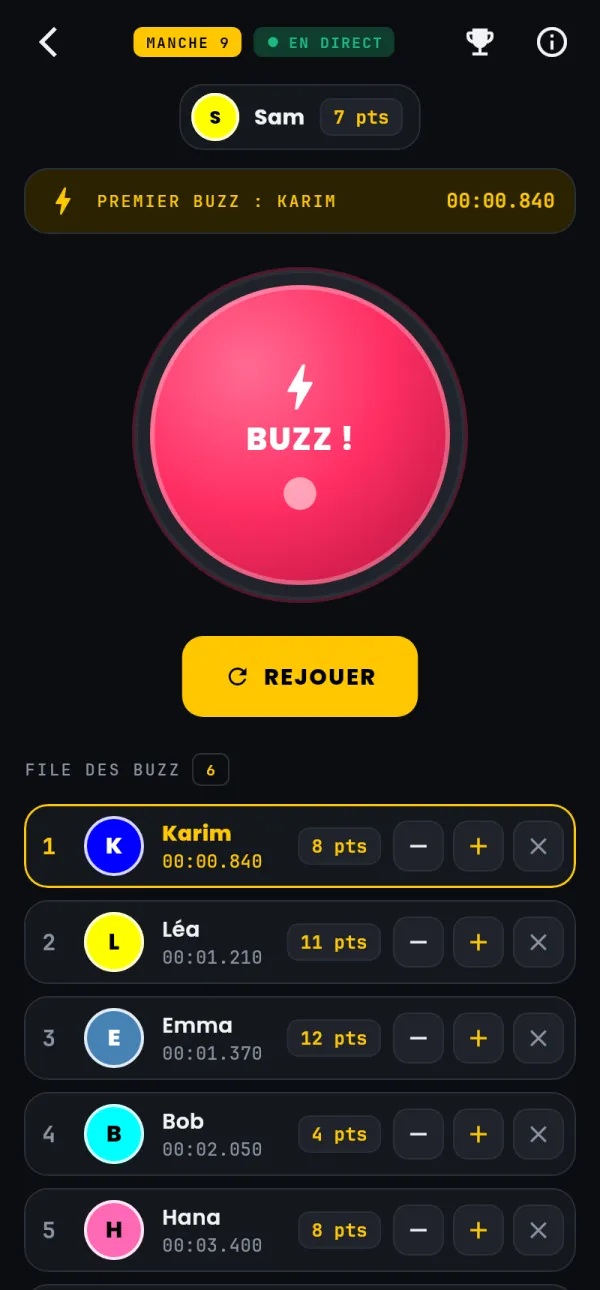 La manche côté hôte : Karim a buzzé en premier à 00:00.840, puis Léa et Emma, avec leurs scores